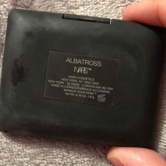 NARS Highlighter in Albatross - Picture 2 of 2